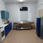 Zaplecze kuchenne świetlicy wiejskiej w Dąbrówce.